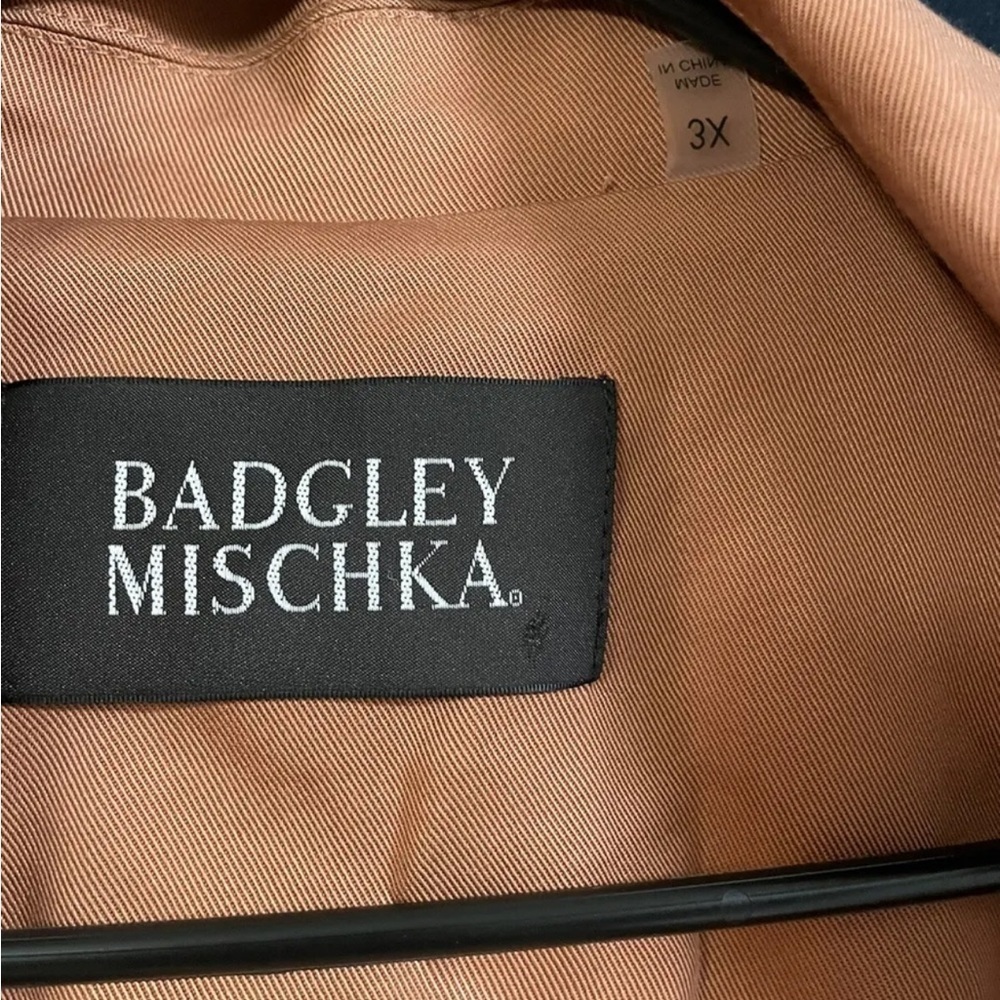 Badgley Mischka Angelina Trench Coat Cedar - Picture 3 of 5